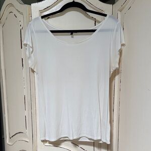 Eileen Fisher White Scoop Neck Short Sleeve Tee